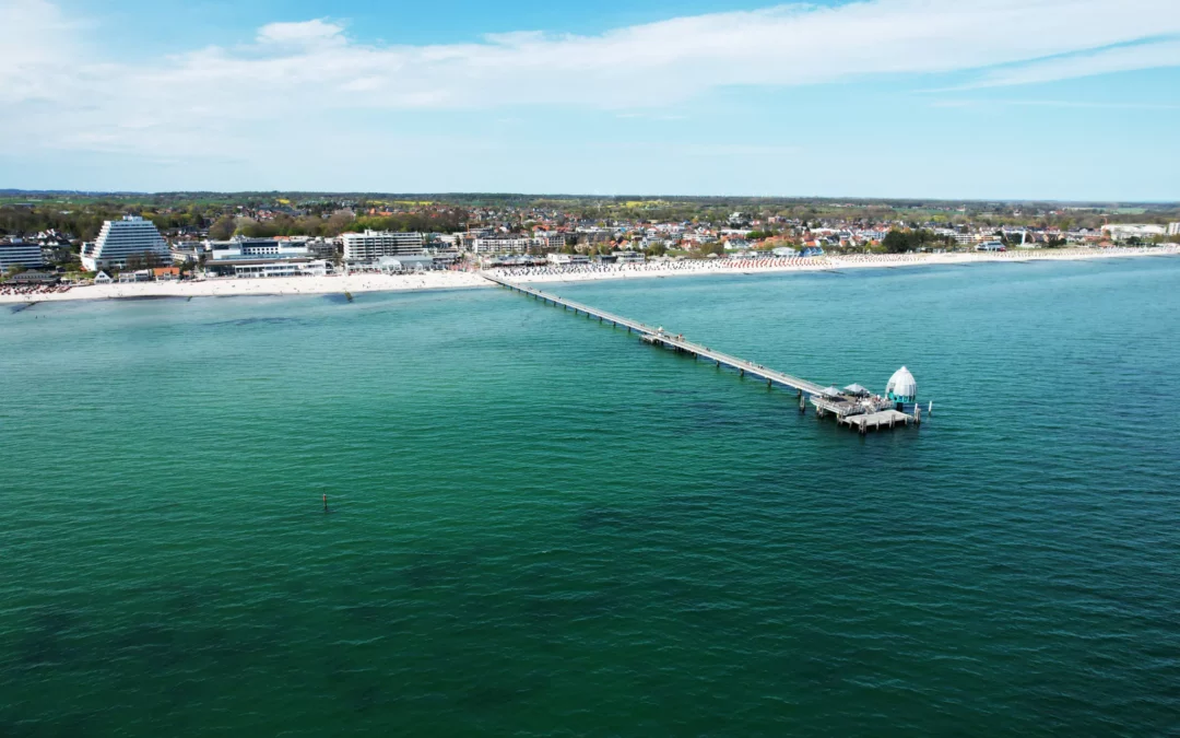 Jetzt vormerken! Drei Neubau-Reihenhäuser in sehr strandnaher Lage im Ostseebad Grömitz
