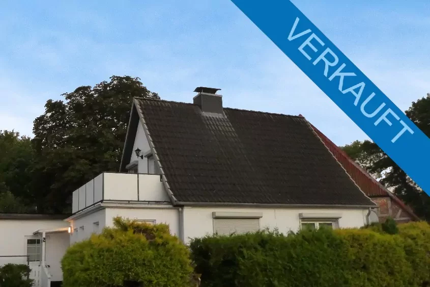 Häuschen mit blickgeschütztem Garten in Stockelsdorf-Curau