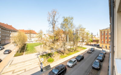 Sonnige 2 Zimmer Wohnung im 2. OG mit Tageslichtbad & Balkon