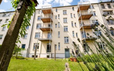 002-BRC: Vermietete Wohlfühloase: 3 Zimmer, Tageslichtbad und wunderschöner Gemeinschaftsgarten