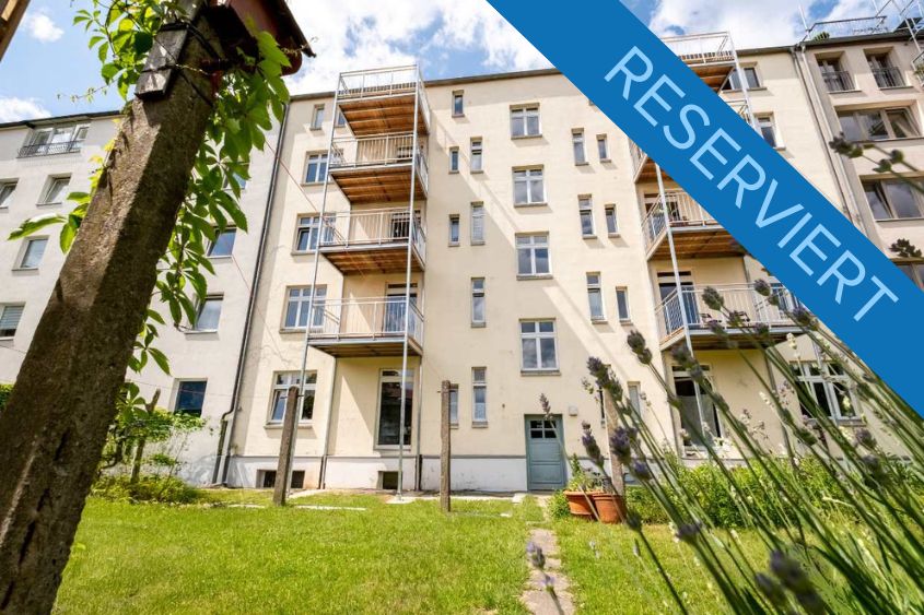 002-BRC: Frisch renovierte 3 Zimmer Wohnung mit Tageslichtbad und Terrasse in Top-Lage – reserviert