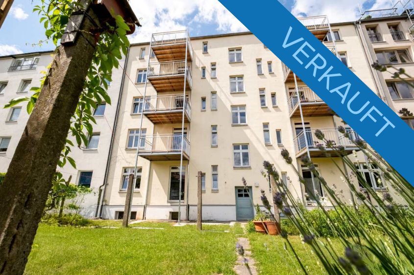 002-BRC: Frisch renovierte 3 Zimmer Wohnung mit Tageslichtbad und Terrasse in Top-Lage
