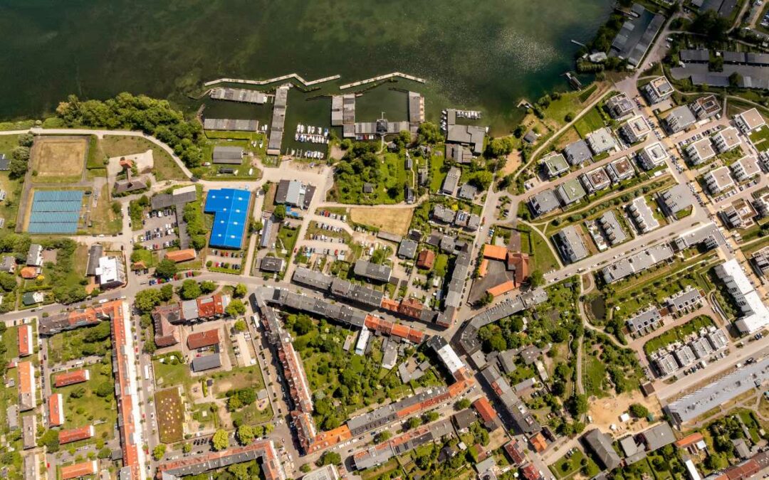 012-BRC: Über den Dächern Schwerins – Helle 3 Zimmer Wohnung mit neuem Balkon und Tageslichtbad