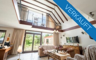 Architektenhaus in Techau mit Charakter – inklusive Einliegerwohnung und Galerie