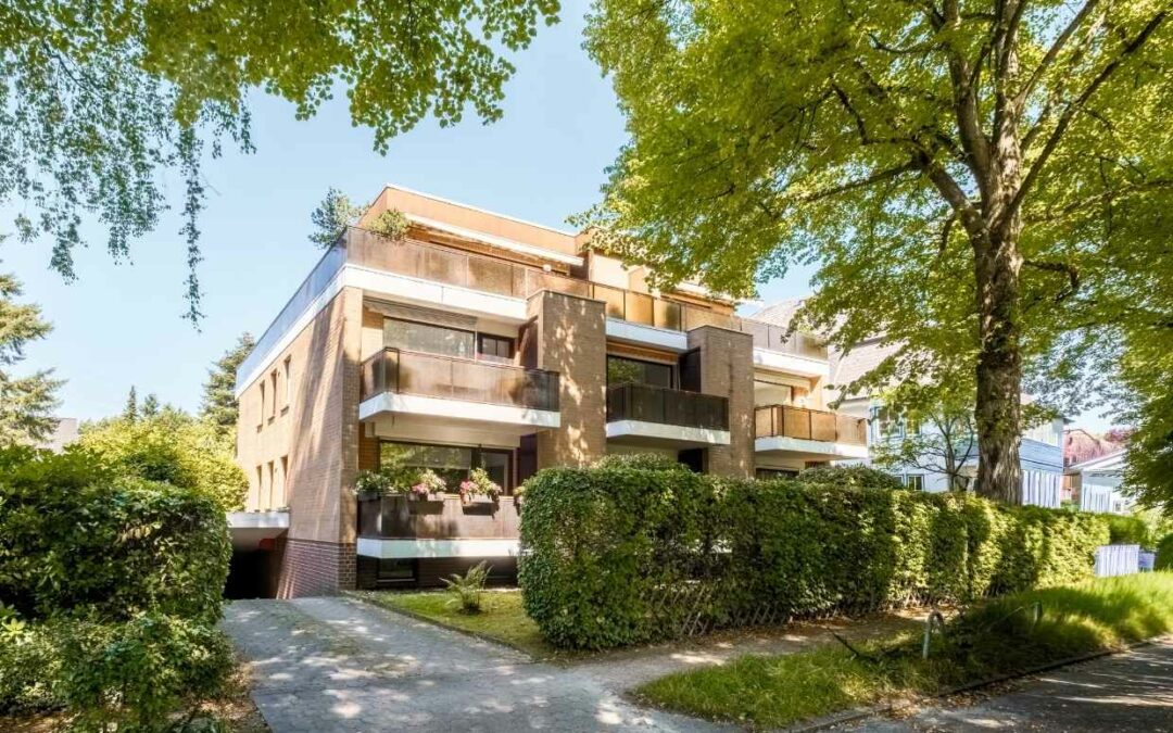 005-BULL: 1 Zimmer Wohnung im 1. Obergeschoss mit Balkon und Einbauküche