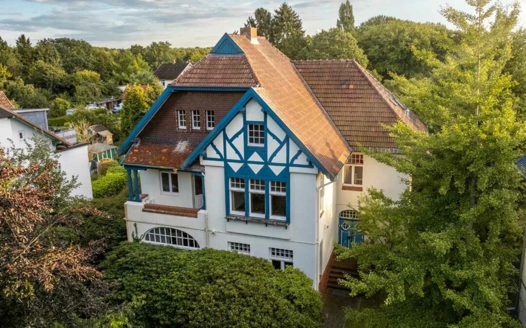Altbauvilla mit parkähnlichem Grundstück in Bestlage von Bad Schwartau