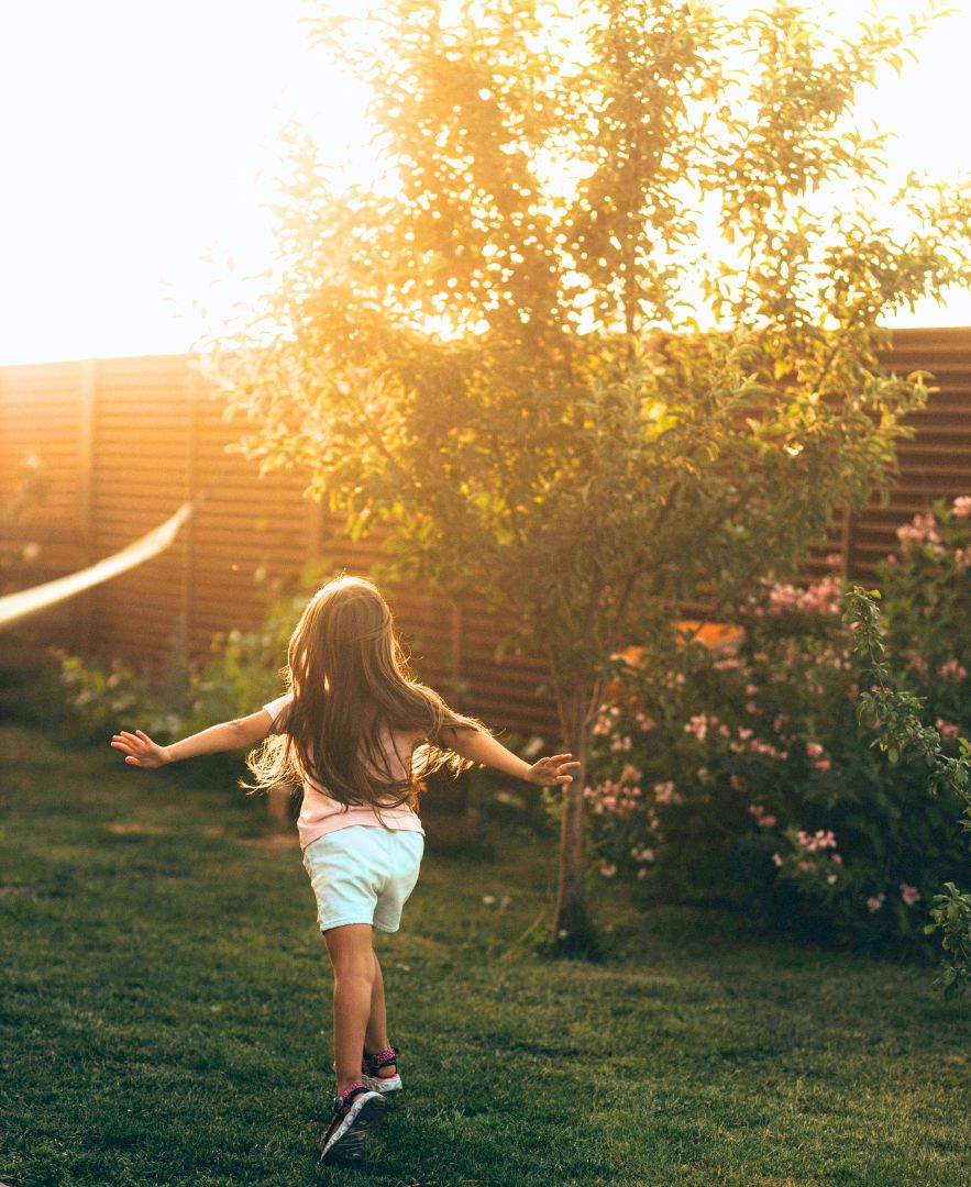 Claussen-Immobilien-Immobilienfinanzierung-Titelbild Schön hergerichtetes Ankleidezimmer für Homestaging zur Verkaufsförderung.