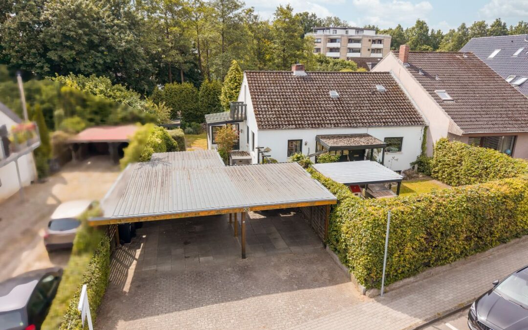 Erdgeschosswohnung mit großem Garten und zwei Carports in ruhiger Lage von Scharbeutz